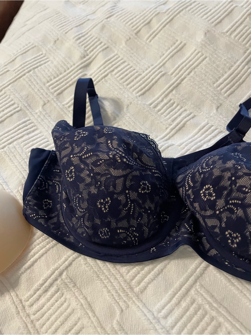 Soma enticing lift unlined Lace Underwire Bra